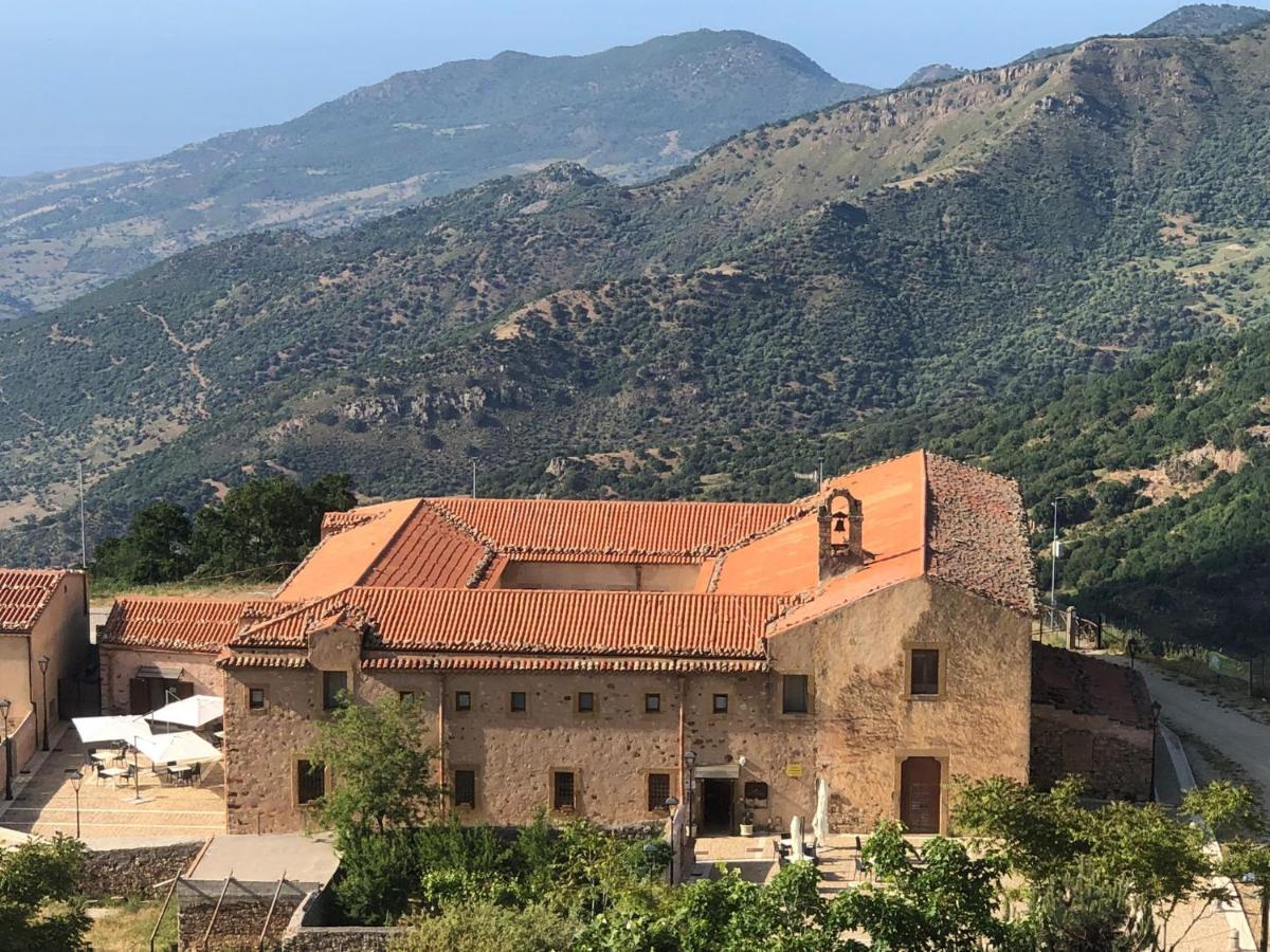 Отель Al Convento San Mauro Castelverde Экстерьер фото